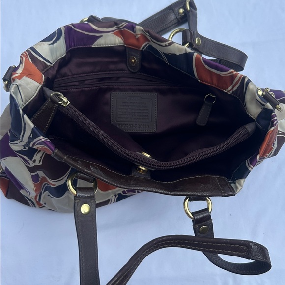 Coach Multicolor Shoulder Bag with Brown Accents Used see the pics - Picture 5 of 11